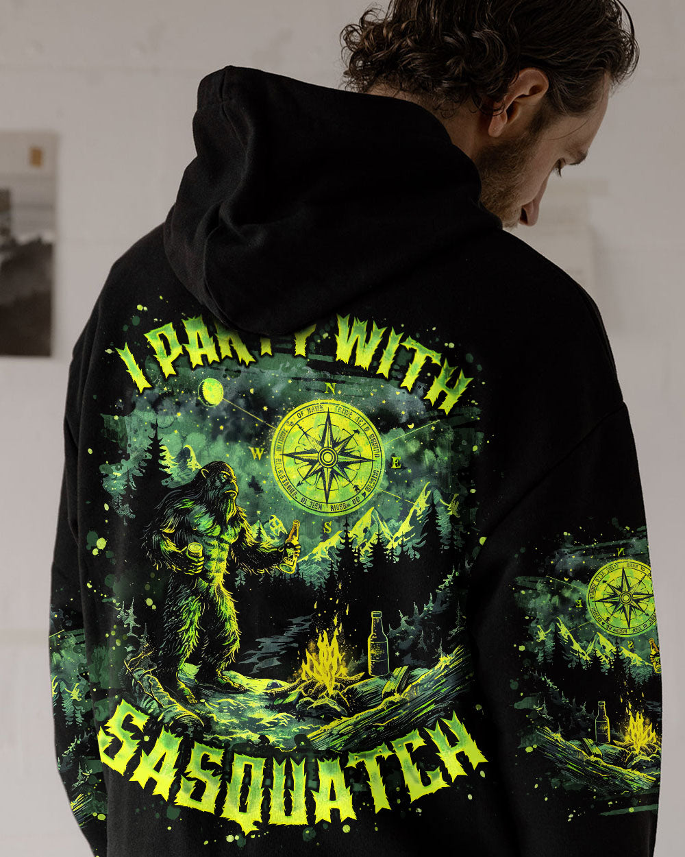 I PARTY WITH SASQUATCH BIGFOOT ALL OVER PRINT - TLNO2002252