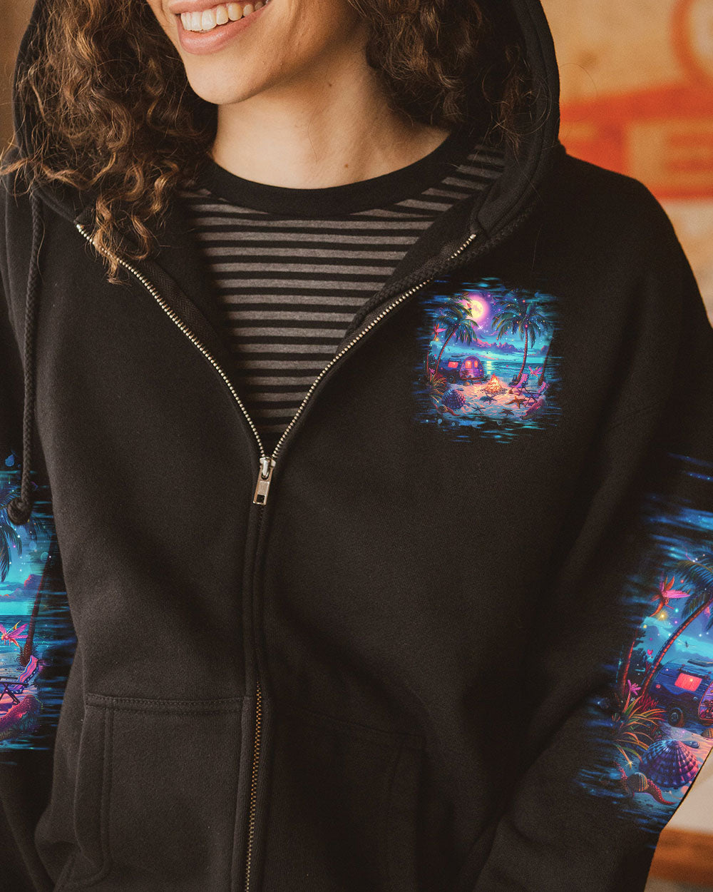 MAKING MEMORIES ONE CAMPFIRE AT A TIME BEACH ALL OVER PRINT - TLNO2404244