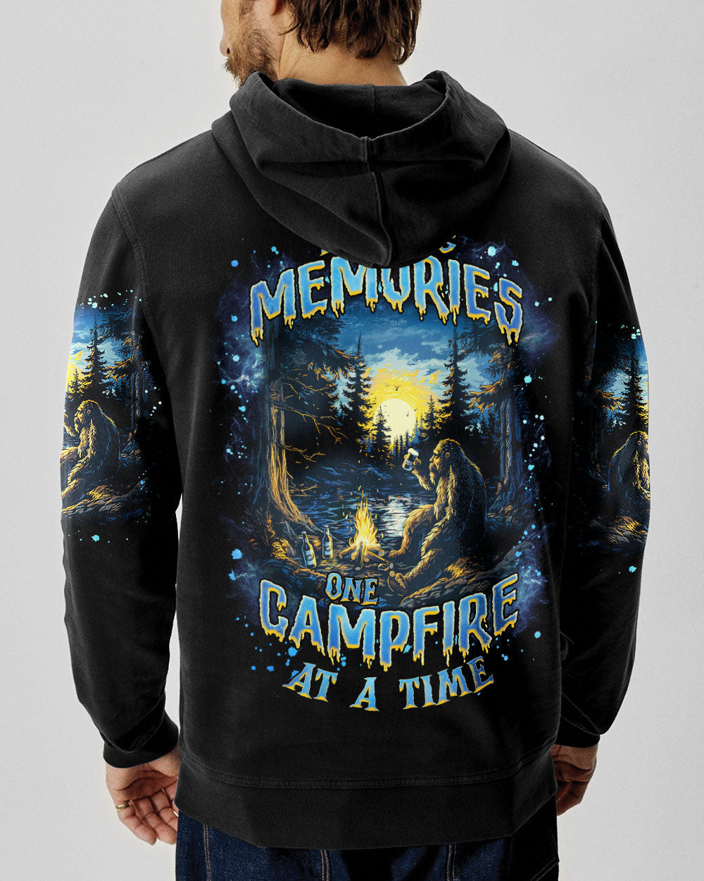 MAKING MEMORIES ONE CAMPFIRE AT A TIME BIGFOOT ALL OVER PRINT  - TLNZ1103253