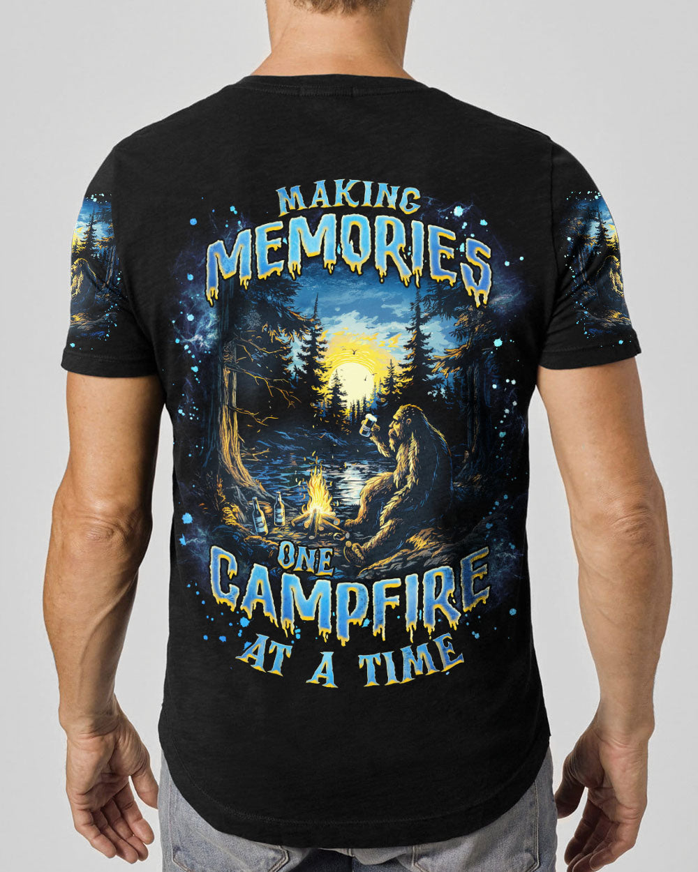 MAKING MEMORIES ONE CAMPFIRE AT A TIME BIGFOOT ALL OVER PRINT  - TLNZ1103253