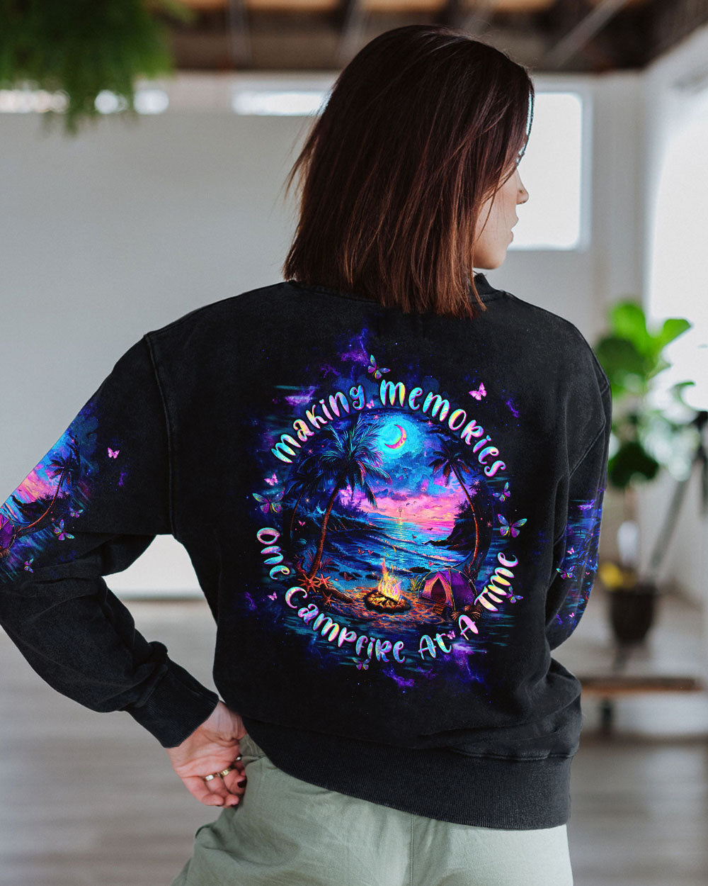 MAKING MEMORIES ONE CAMPFIRE AT A TIME BEACH ALL OVER PRINT - TLTW3005243