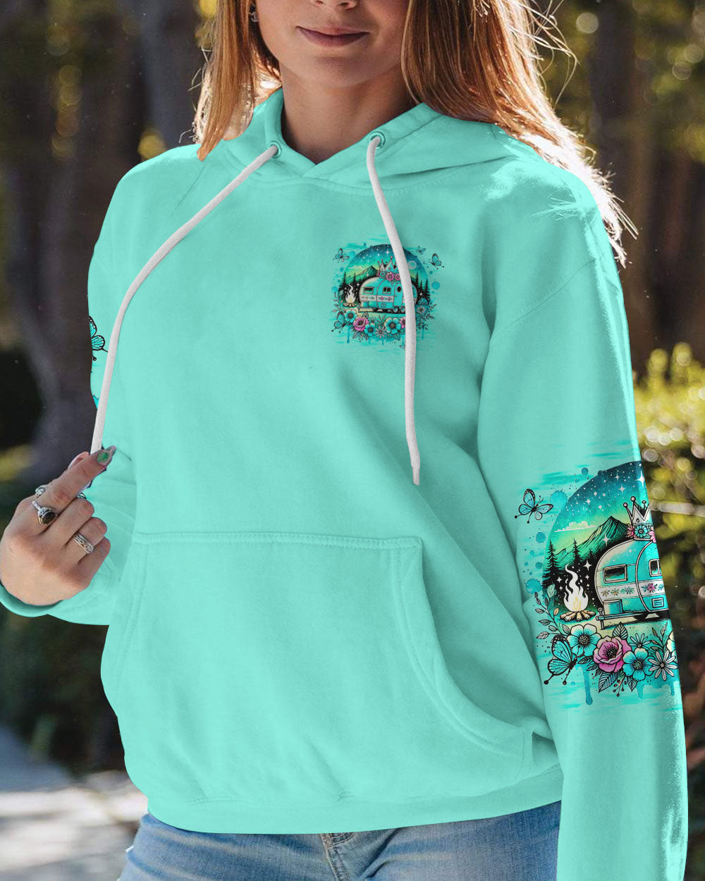 QUEEN OF THE CAMPER ALL OVER PRINT - TYQY2907242