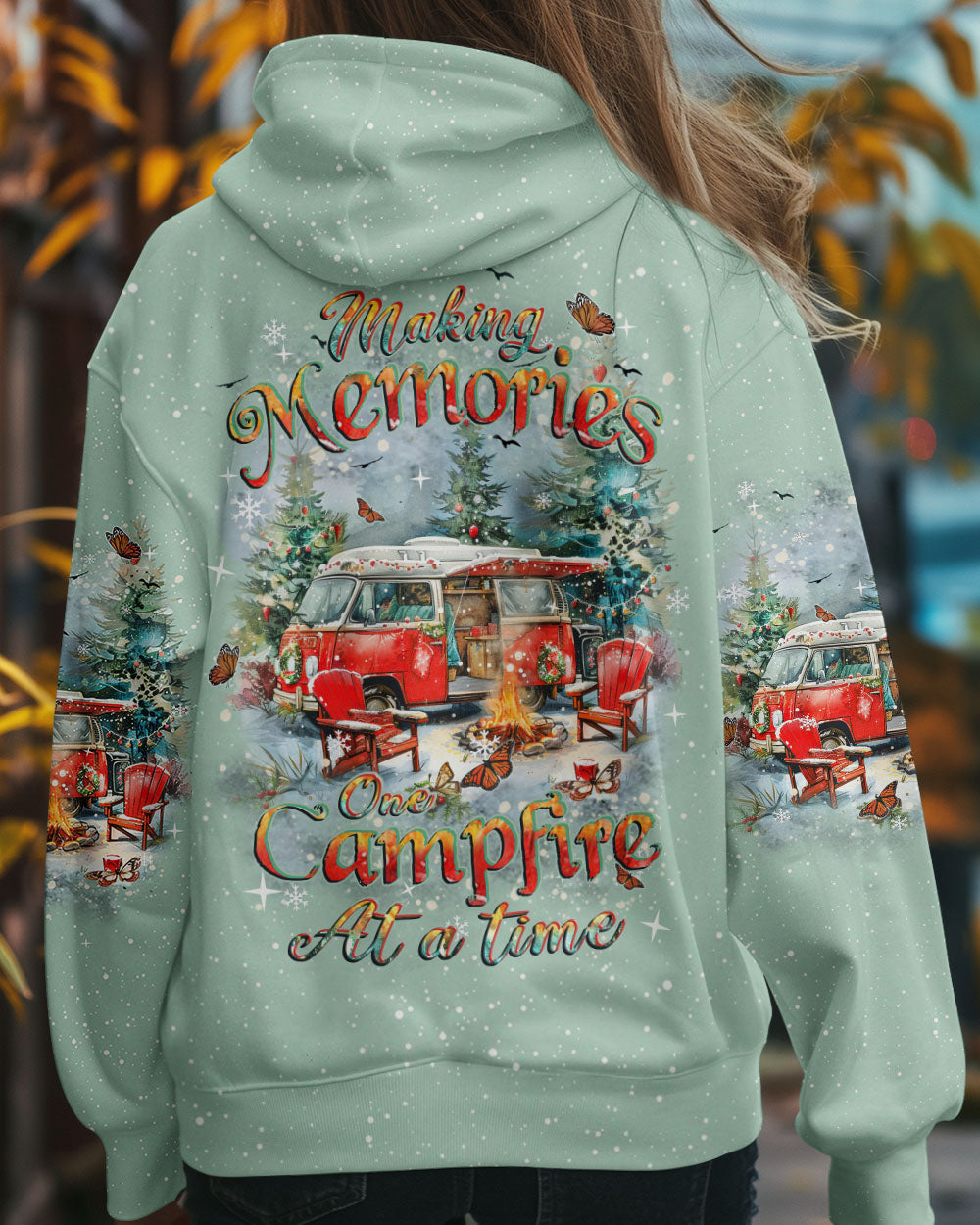 MAKING MEMORIES ONE CAMPFIRE AT A TIME CHRISTMAS ALL OVER PRINT - YHHN2510241