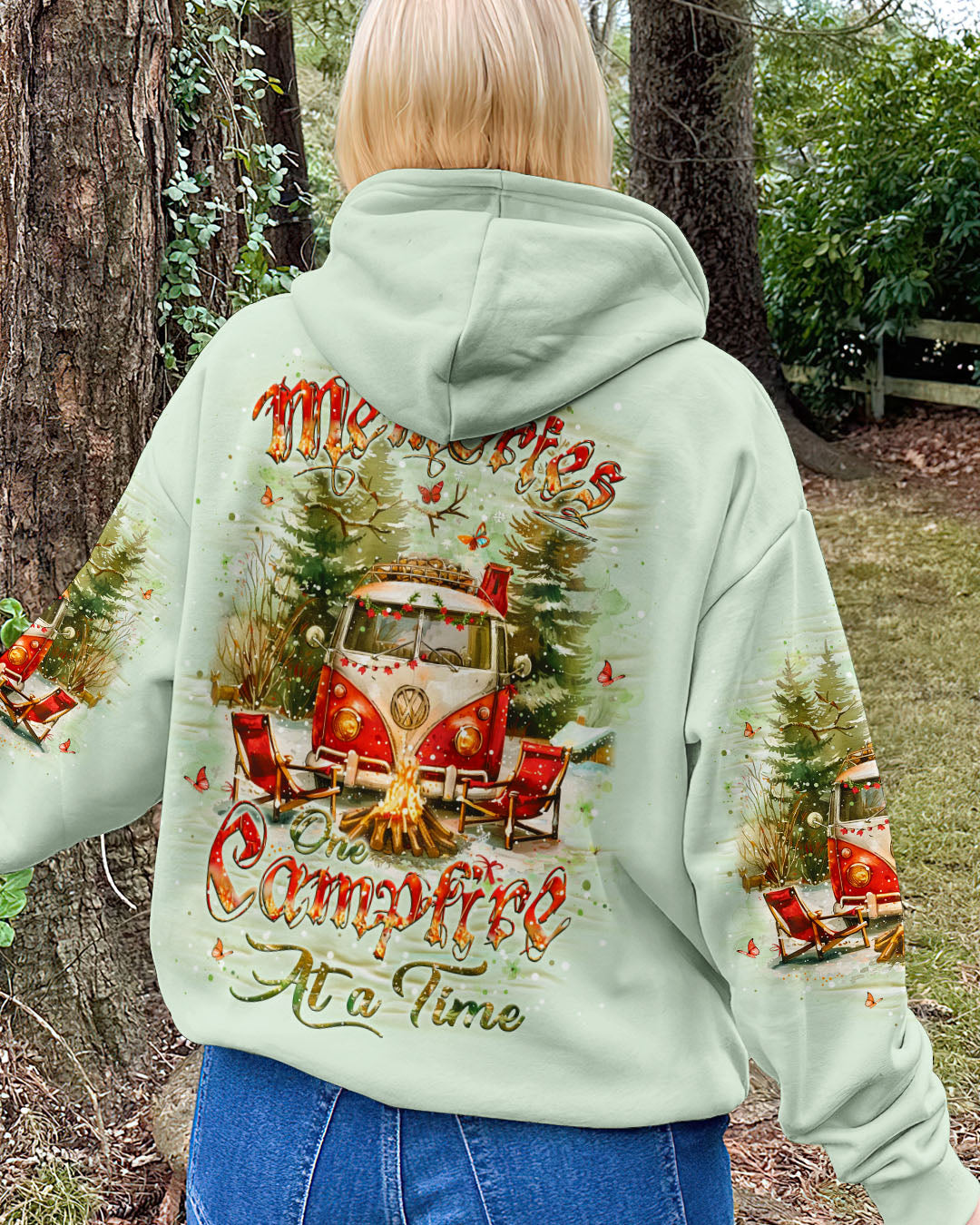 MAKING MEMORIES ONE CAMPFIRE AT A TIME CHRISTMAS ALL OVER PRINT - YHLT2910242