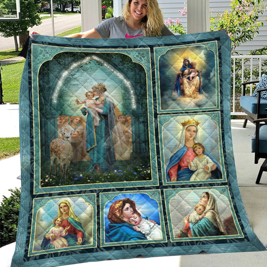 BlueJose God NVGO09QI Premium Quilt Blanket